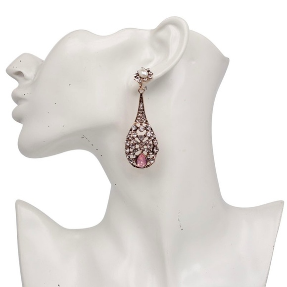 Last 1! Statement Water Drop Crystal Earrings - Picture 3 of 5